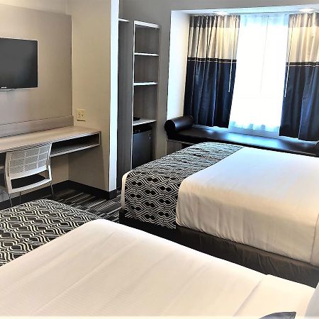 Microtel Inn & Suites By Wyndham Atlanta Buckhead Area Exteriör bild
