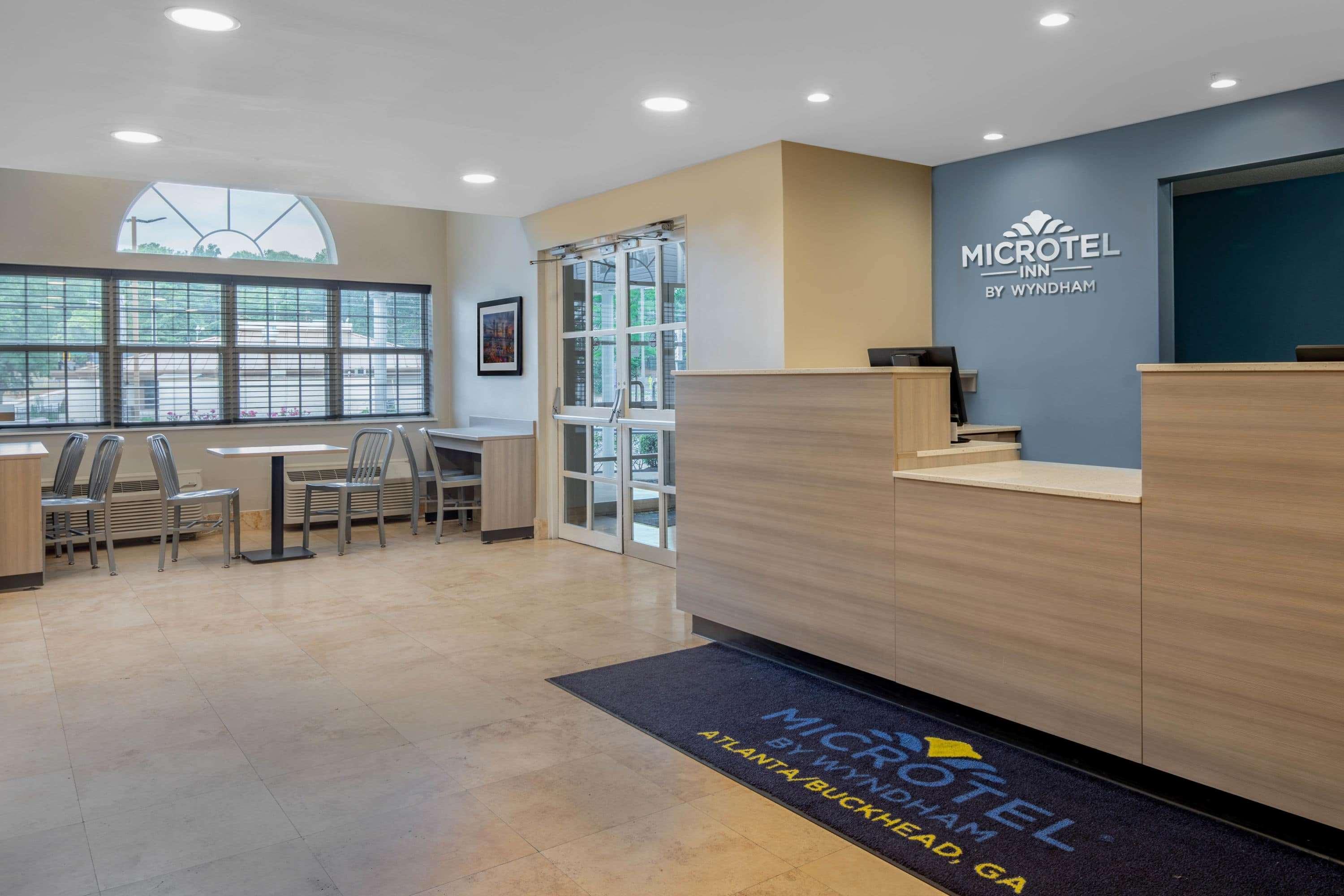 Microtel Inn & Suites By Wyndham Atlanta Buckhead Area Exteriör bild