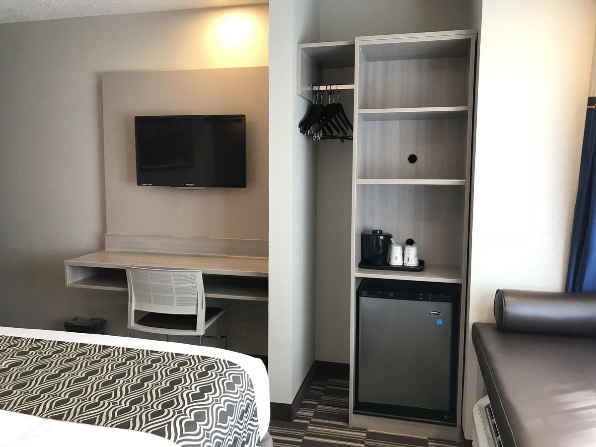 Microtel Inn & Suites By Wyndham Atlanta Buckhead Area Exteriör bild